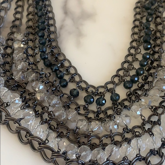 Beautiful necklace - Picture 2 of 3